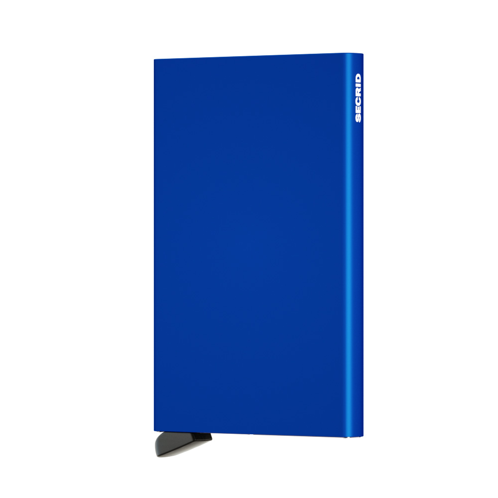De Cardprotector is het hart van de collectie en onze meest minimalistische wallet. Het gepatenteerde mechanisme geeft met één simpele beweging toegang tot je kaarten: klaar voor gebruik. De aluminium behuizing beschermt de kaarten tegen buigen, breken en ongewenste draadloze communicatie.
Draagt
4 verdikte of 6 platte kaarten
Afmetingen en gewicht
63 x 102 x 8 mm
48 g