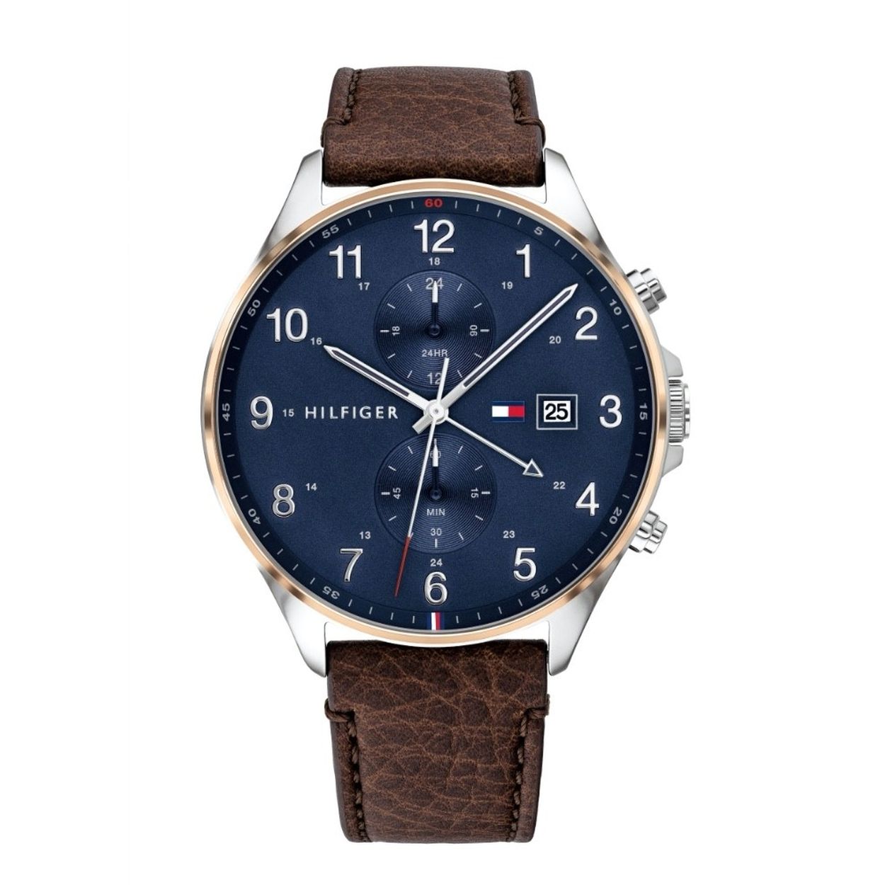 Tommy Hilfiger West horloge is een sportief en trendy horloge. Het horloge heeft een edelstalen horlogekast van c.a 44mm met rose lunette en een bruin lederen band. Tevens heeft het horloge een blauwe wijzerplaat. Een tweede tijd en datumaanduiding.

Bandkleur
-Zwart
Bandmateriaal
-Leer
Doelgroep
-Heren
Maat
-44mm
Productgroep
-Horloges
Serie
-West
Soort
-Multifunctie
Wijzerplaatkleur
-Zwart