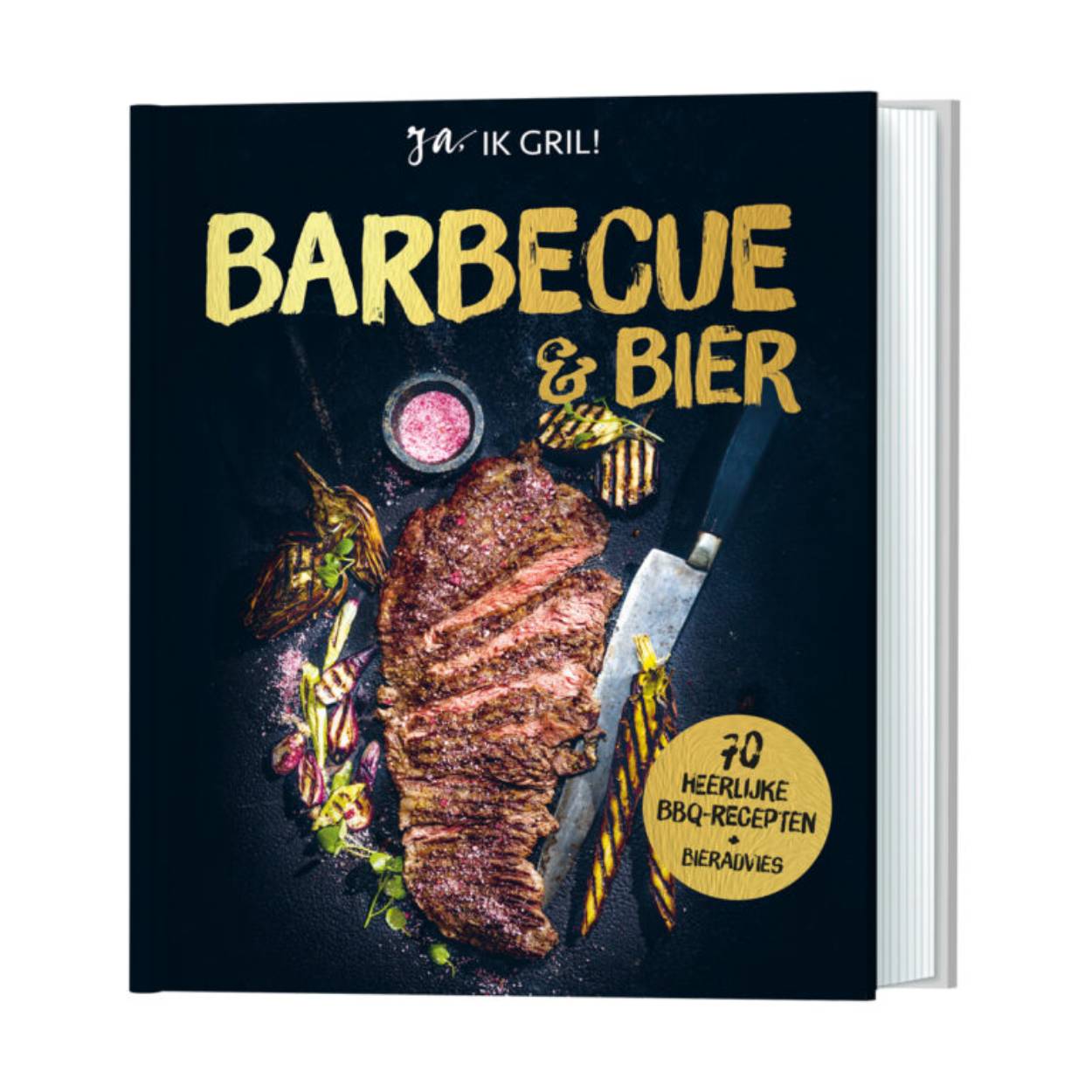 Een ontzettend mooi stevig barbecueboek met 70 barbecuerecepten inclusief bieradvies. Het boek bestaat grotendeels uit vleesrecepten, maar er staan ook mooie visrecepten, vegetarische en zoete recepten in. Recepten die gemakkelijk te maken zijn en waar geen uren voorbereiding voor nodig is. Guido Schemelich is een groot fan van barbecueën, maar dan wel ontspannend en spontaan. Naast de recepten is er ook aandacht geschonken aan de basisinformatie voor het barbecueën. Denk hierbij aan het soort barbecue en handig gereedschap. Het bieradvies bestaat uit een informerende tekst over speciaalbier gevolgd een overzicht van de verschillende stijlen bier. Dit komt links bovenin bij elk recept weer terug als een advies: welk biersoort pas het beste bij het betreffende recept. Mocht iemand liever geen bier drinken, dan zijn de recepten alsnog te bereiden. Naast de heerlijke recepten heeft het boek ook mooie foto’s van de gerechten. Alleen het doorbladeren van het boek zorgt al voor gezonde barbecuetrek! 