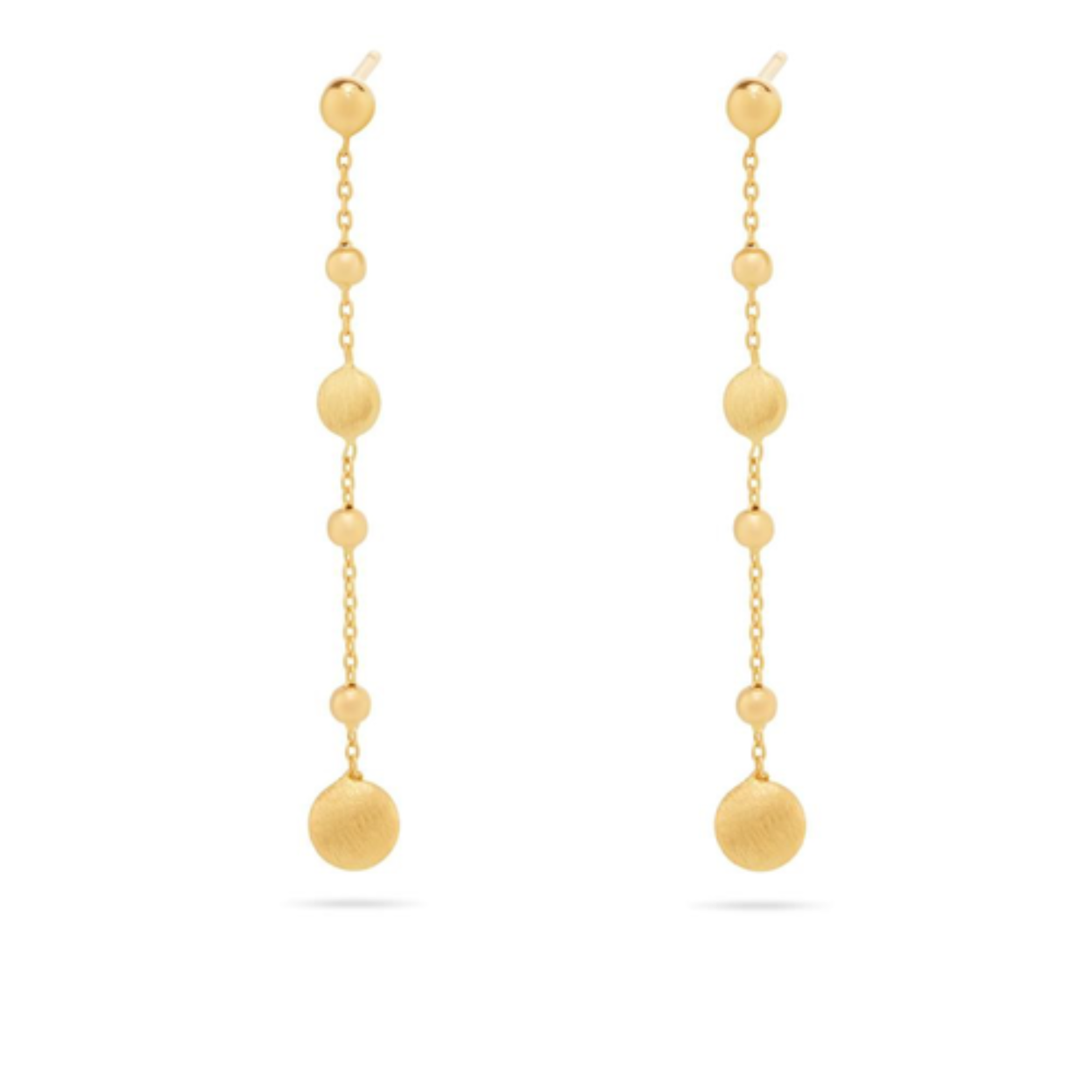 Dit zijn creolen van het merk Swing Jewels. De kleur van het sieraad is geelgoud.