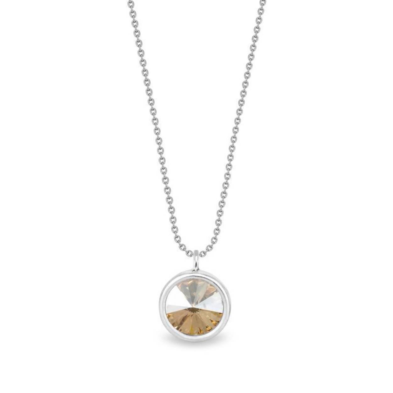 Maak je looks compleet met deze prachtige Birthday Necklace van SPARK Jewelry voor dames. De kleur Gele Topaas staat voor de maand November.

Mooie zilveren anker schakel ketting met zilveren hanger met een gele, facetgeslepen Swarovski kristal (ø6mm) waar achter een rond zilveren plaatje zit. Aan het einde van de ketting hangt gele facetgeslepen Swarovski kristal.
De necklace is gemaakt van 925 sterling zilver. Om een mooie glans te behouden zijn alle sieraden van Spark gerhodineerd.

Maak je look helemaal af door te combineren met de Earrings. Spark Small Candy Birthday Studs Gele Topaas K1122SS29GS