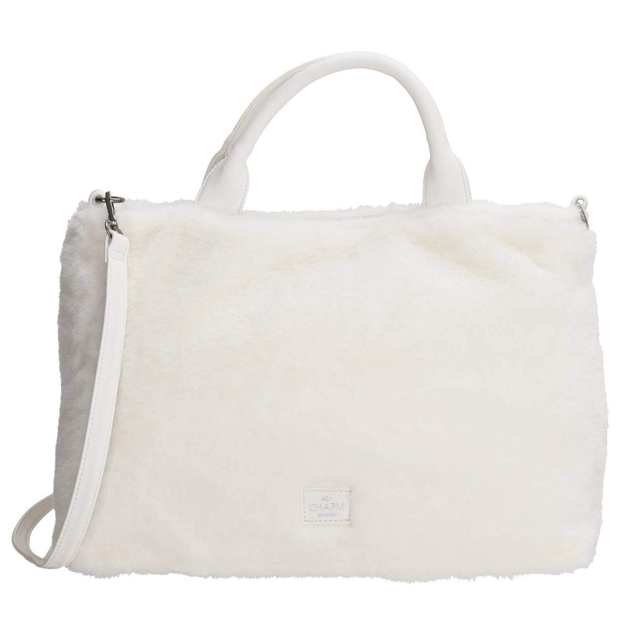Deze handtas is ideaal in het dagelijkse gebruik. Hij komt uit de Kingsbury collectie van Charm London. Je draagt de tas aan de dubbele handvaten. Het hoofdvak is ruim genoeg voor al jouw essentials en andere spullen zoals je sleutels of portemonnee. Het hoofdvak sluit met een rits. Ben jij al verkocht?

De designs van de Charm London tassen zijn geïnspireerd op de iconische Britse modehoofdstad Londen. We zijn gecharmeerd van de luxueuze materialen en typerende modellen. Verrassende kleurkeuzes en het gedetailleerd vakmanschap inspireert ons fashionable en stijlvolle damestassen te ontwikkelen zodat jij er elke dag fantastisch uit kunt zien! 

De eigenschappen van deze shopper zijn:

Dubbel handvat
Hoofdvak met ritssluiting 
Twee opbergvakken
Verstelbare en afneembare schouderband
