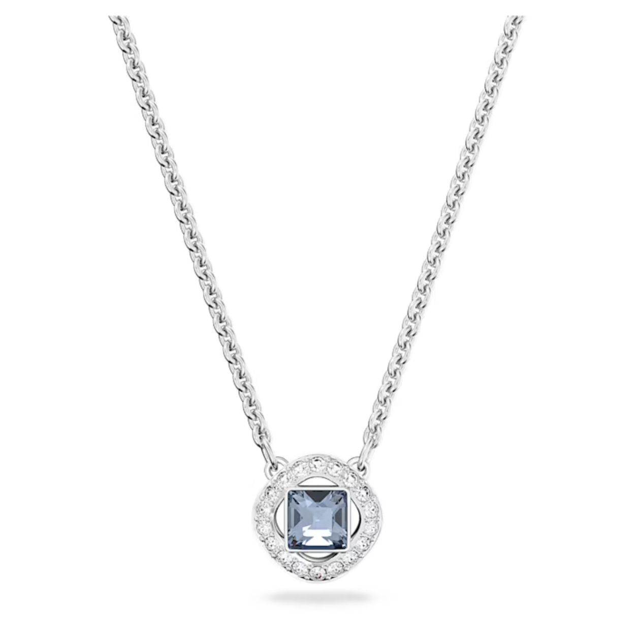 Geef uw look een tijdloos en stijlvol accent met deze eenvoudige en elegante ketting met rhodium toplaag. Eén vierkante blauwe steen in het midden die wordt omringd door een cirkel van schitterend kristalpavé staat centraal. Dit is een sieraad dat u kunt blijven dragen.

Collectie:  Angelic Square
Kleur:  Blauw
Minimale lengte: 38 cm
Maximale lengte: 43 cm
Breedte: 1 cm
Materiaal:  Kristallen, Rodium-verguld
Type sluiting:  Karabijn