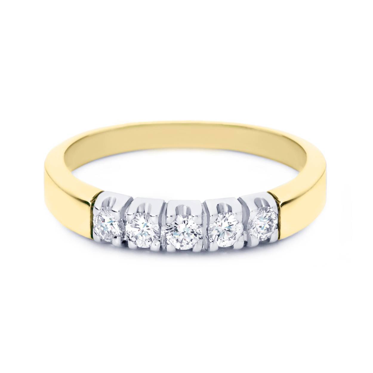 Deze schitterende ring, model Carole, is verkrijgbaar in diverse diamantgroottes en aantallen diamanten. Tevens kunt u bij gelegenheid diamanten laten bijplaatsen.

