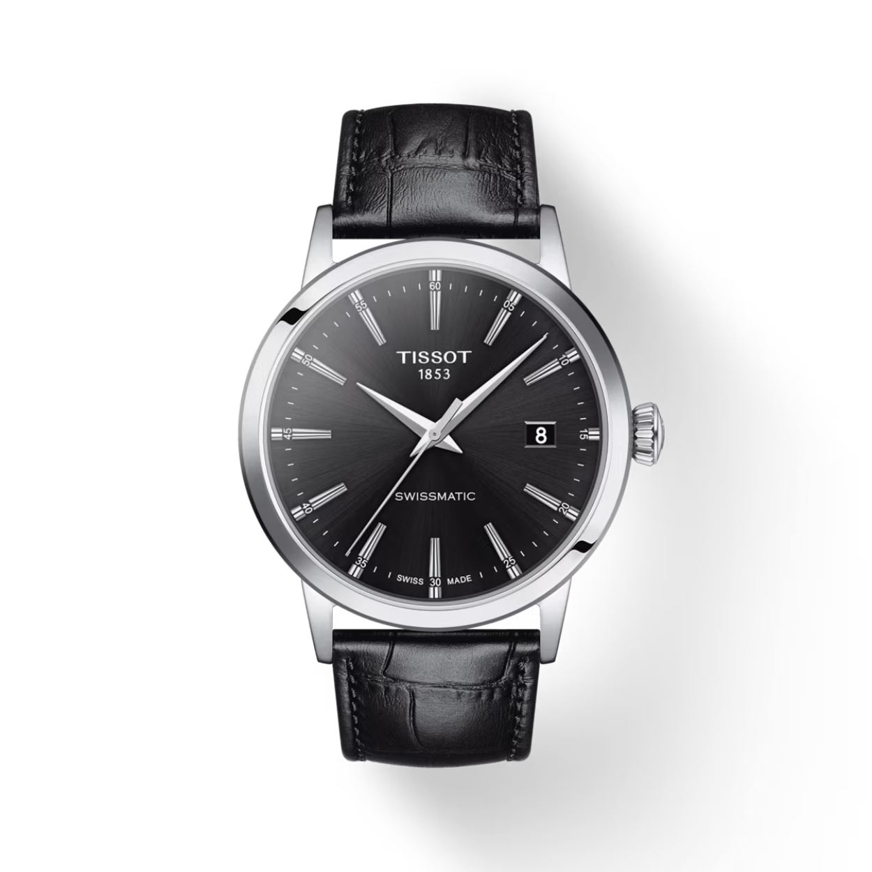 De populaire Tissot Classic Dream-collectie is herzien en heeft een nieuwe uitstraling gekregen. Er is echter niets veranderd in het oorspronkelijke doel om te streven naar het ontwerpen van het ideale klassieke, elegante horloge voor elke dag. De tijdloze stijl maakt dat deze collectie al jarenlang één van onze meest succesvolle is. De Classic Dream Swissmatic heeft een Swiss Made mechanisch uurwerk met een gangreserve van maximaal 3 dagen. De wijzerplaat met datumweergave en gesplitste indexen geven het horloge een bijzonder tintje. Dit model heeft een edelstalen kast en een zwarte wijzerplaat, die wordt beschermd door het anti-reflecterend, krasbestendige saffierglas. De zwarte lederen band sluit middels een gesp.