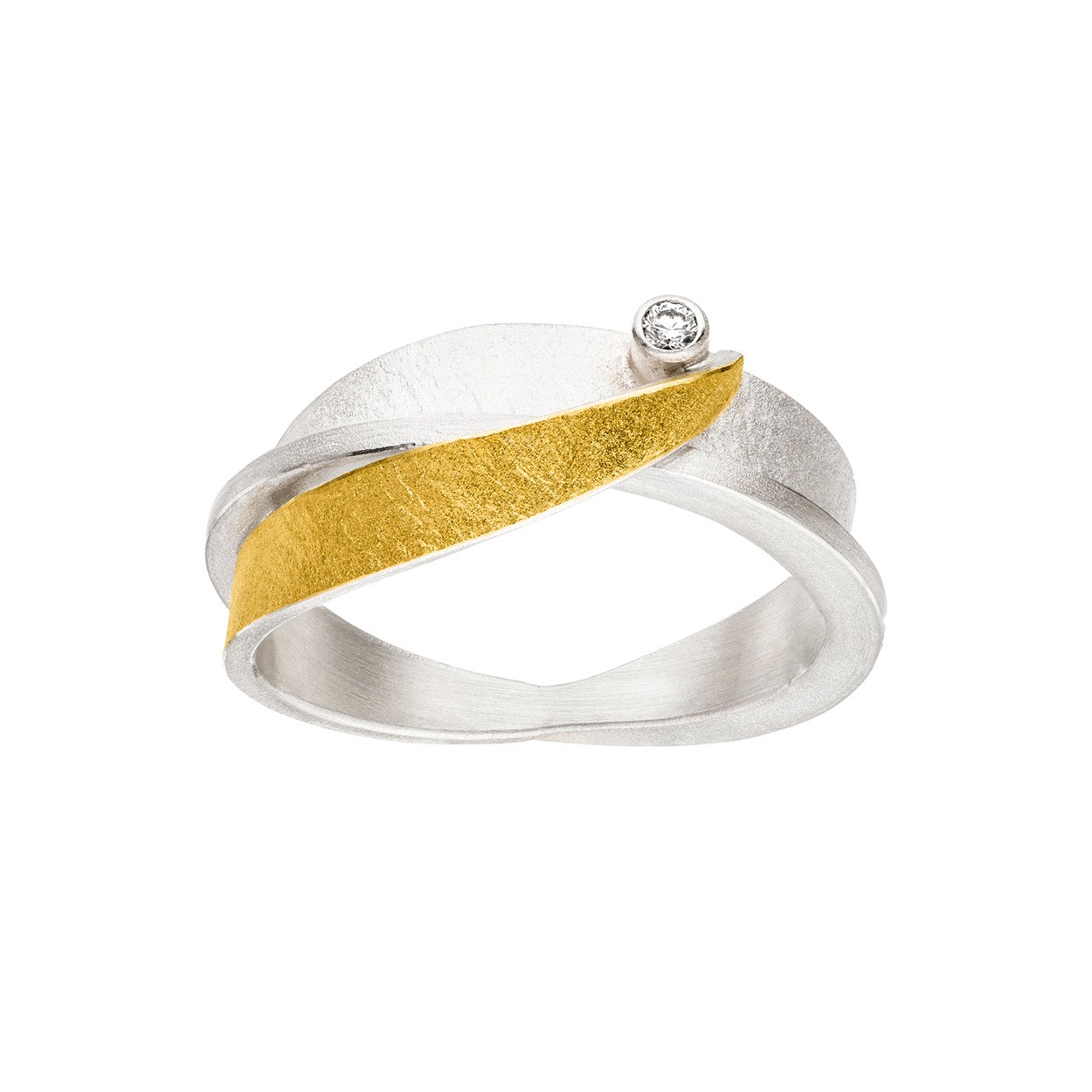 R1358B

Zilver gecombineerd met goud in een strakke eigenzinnige stijl. Alle sieraden worden in een beperkte oplage met de hand gemaakt en dit geeft deze collectie een uniek karakter.