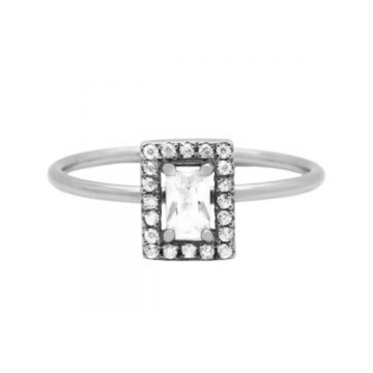 Dit is onze 925 sterling zilveren ring met een vintage vierkant. Al onze ringen zijn verkrijgbaar in de maat 48, 50, 52, 54, 56, 58 en 60. Ze zijn verkrijgbaar in zilver of met een 14K gouden of roségouden plating. Onze stapelringen zijn perfect om te mixen en matchen. Draag ze samen om mooie combinaties te maken.
