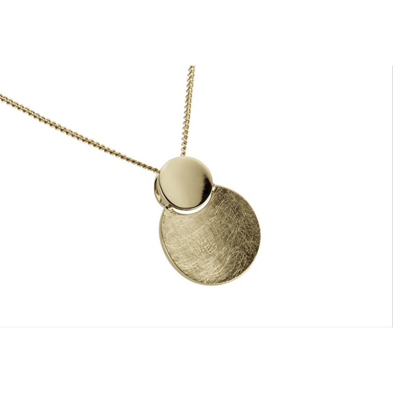 18 kt gouden hanger (exclusief ketting)
Mooie combinatie tussen mat en blinkend goud
Bijhorende oorbellen en ring ook verkrijgbaar
De prijs kan variëren naargelang de goudprijs
