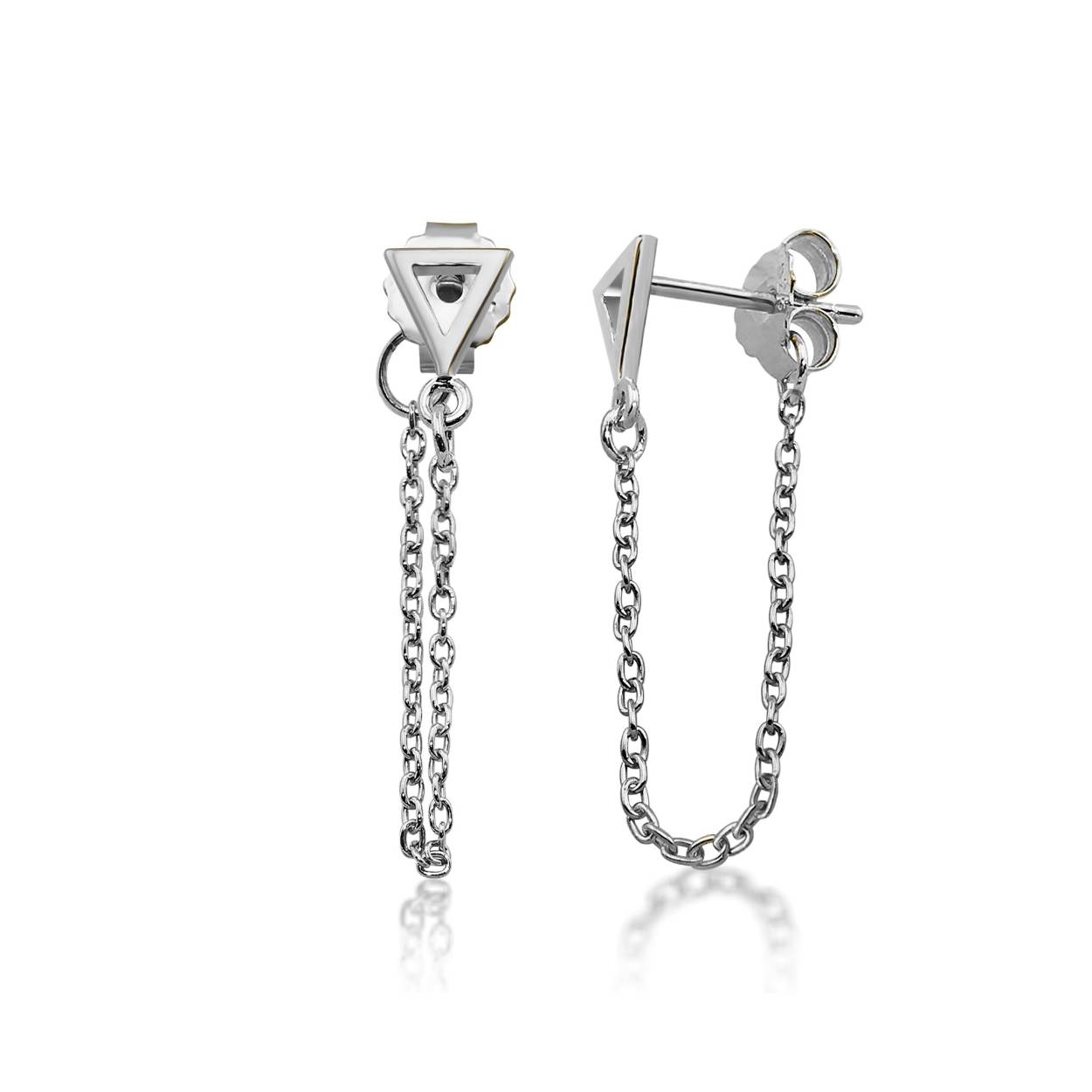 Bestel snel deze leuke oorhangers met open driehoek en trendy kettinkje van Jwls4u! Erg leuk als 2e oorbel. Kijk voor leuke combinaties met studs en oorringen op deze site en maak je eigen Earparty. Deze studs zijn gemaakt van 925 gerodineerd zilver, dus je zal er lang plezier van hebben. 