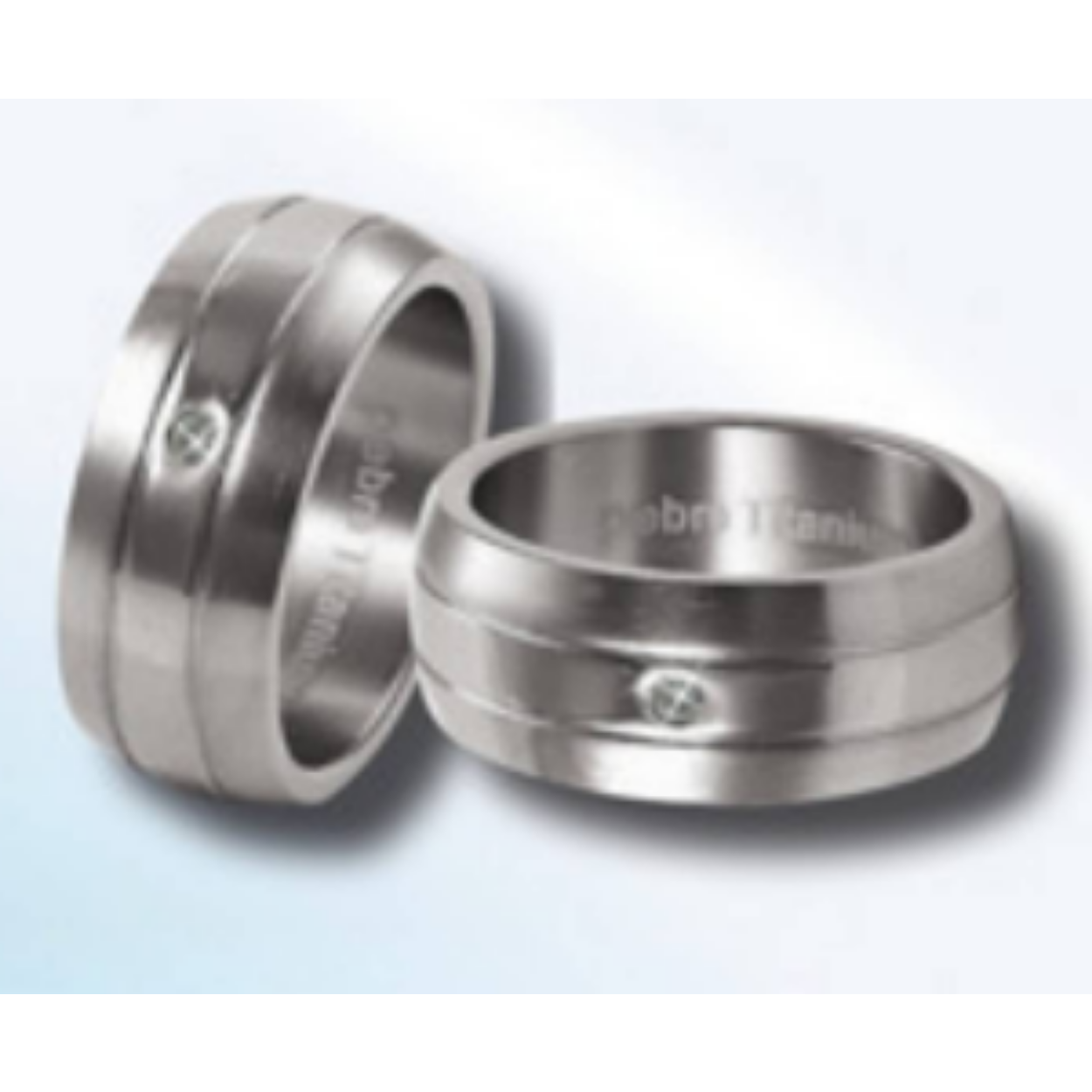 Titanium ring mat/poli met zirkonia