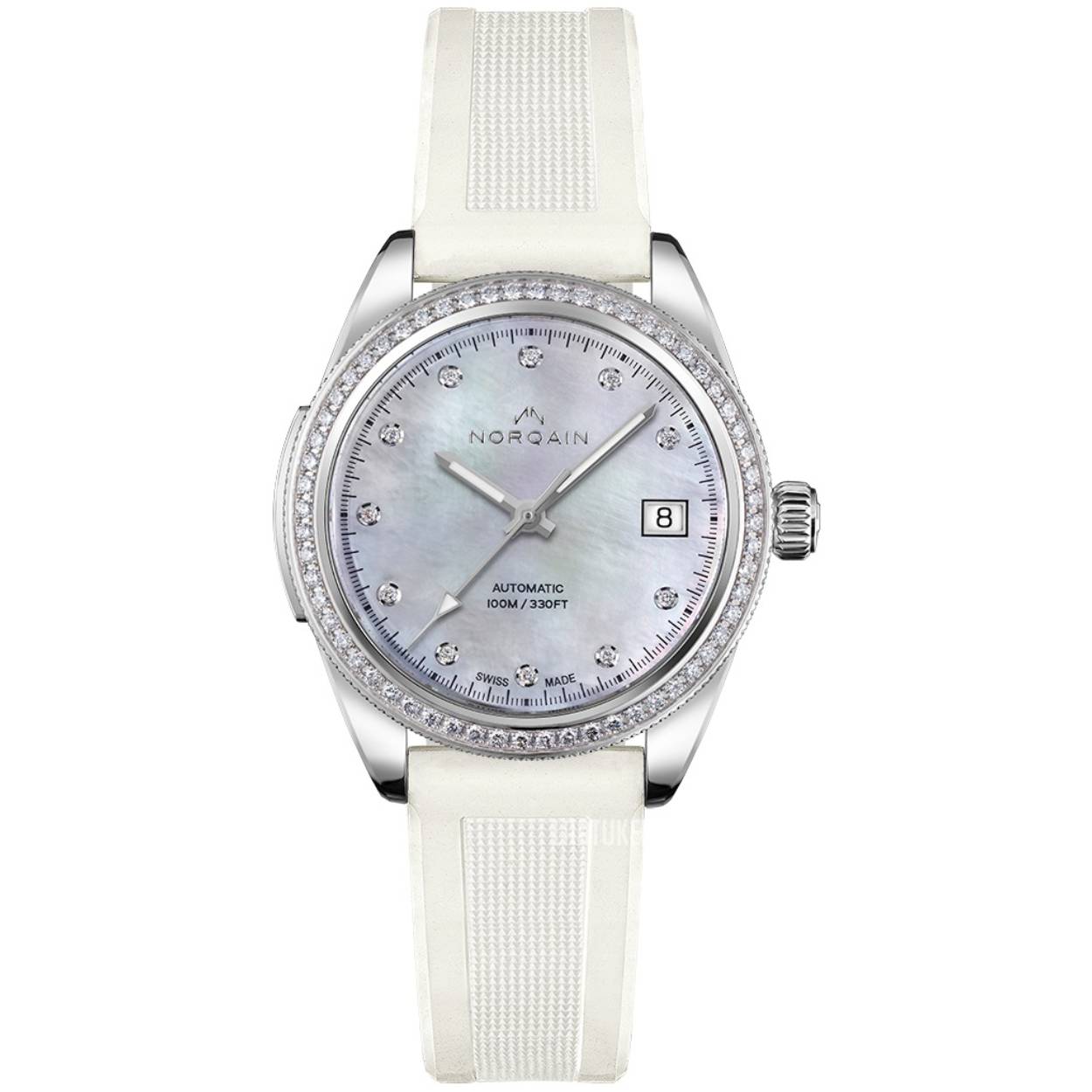Elk Norqain horloge uitgerust met ETA of Sellita uurwerken wordt geleverd met een internationale fabrieksgarantie van twee jaar. Door lid te worden van de Norqainer club, kan deze garantie worden verlengd tot drie jaar.