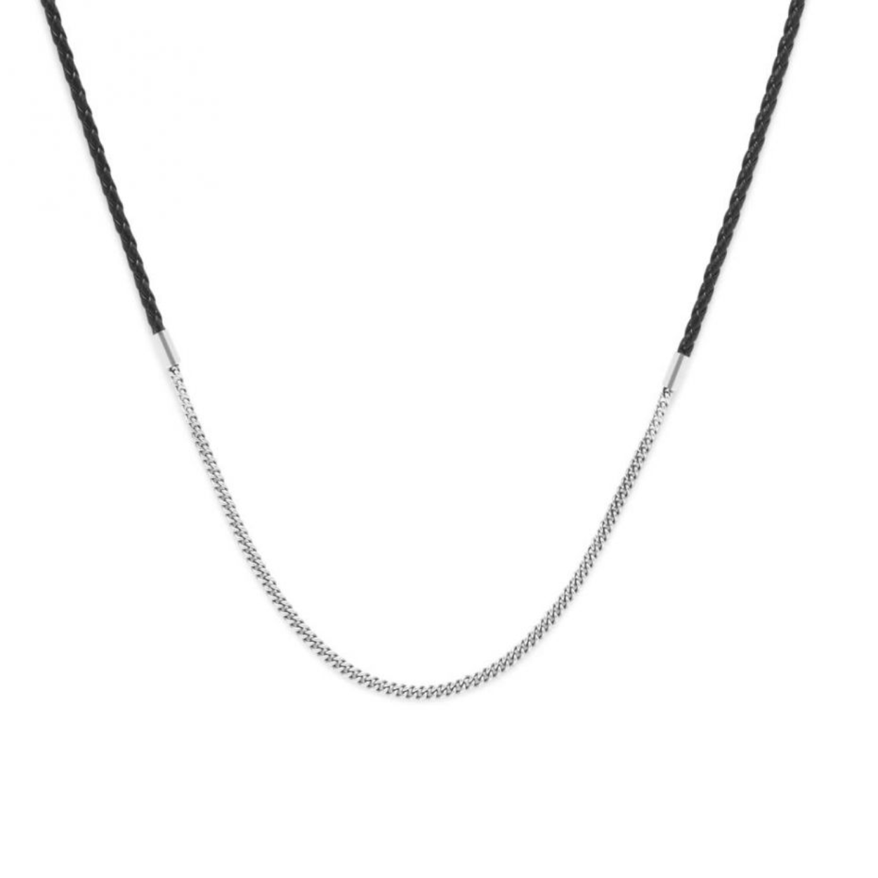 De Essential Mix halsketting is een combinatie van alle elementen waar Buddha to Buddha bekend om staat. Een meesterwerk van een premium leren en een sterling zilveren ketting in één. Deze handgemaakte ketting wordt uitsluitend vervaardigd uit de beste materialen en texturen. Dit maakt de Essential Mix een unieke ketting om met je hangers te pronken. We raden je sowieso aan om aan deze halsketting een hanger toe te voegen. Vanwege het leer kan de ketting namelijk in het begin ‘stug’ vallen. Een hanger zorgt dat hij meteen mooi in model hangt.

