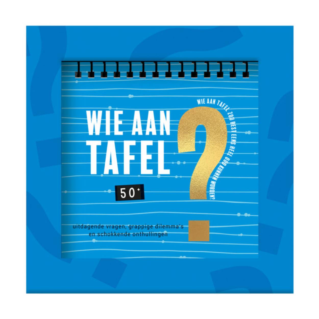 Gezellig borrelen met leeftijdsgenoten is heerlijk, maar praten jullie nog wel eens met elkaar? Durven jullie met deze vragen de diepte in te gaan en eerlijke antwoorden te geven? Weet jij bijvoorbeeld wie aan tafel een orgaan zou doneren om iemands leven te redden? En wie aan tafel heeft een verjaard geheim dat nu wel verteld kan worden? Tijd voor een vragenvuur! Verpakt in een mooie stevige box. Erg leuk als cadeautje om te geven én om te krijgen!