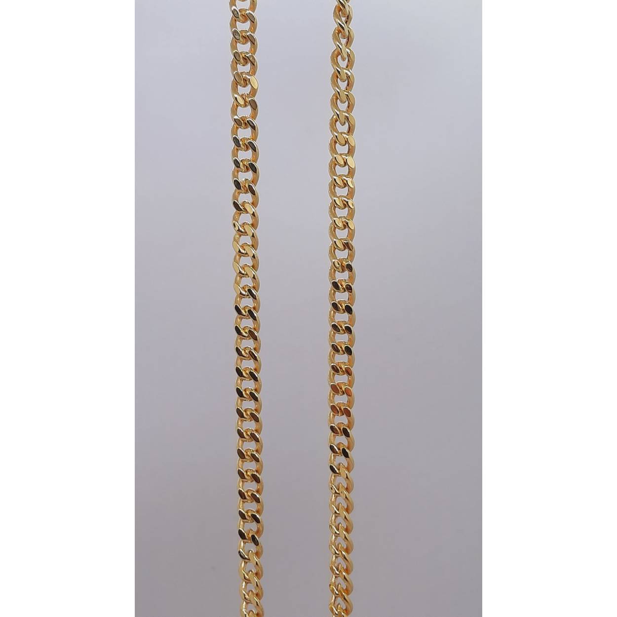 Deze gouden ketting 14kt van modelnummer 0004217 is een prachtige NECKLACE van 65 cm, gemaakt van 14-karaats goud. De ketting heeft een glanzende afwerking, een breedte van 4,6 mm en weegt 15,98 gram. Perfect om dagelijks te dragen of voor speciale gelegenheden. Combineer met andere gouden sieraden voor een elegante look.