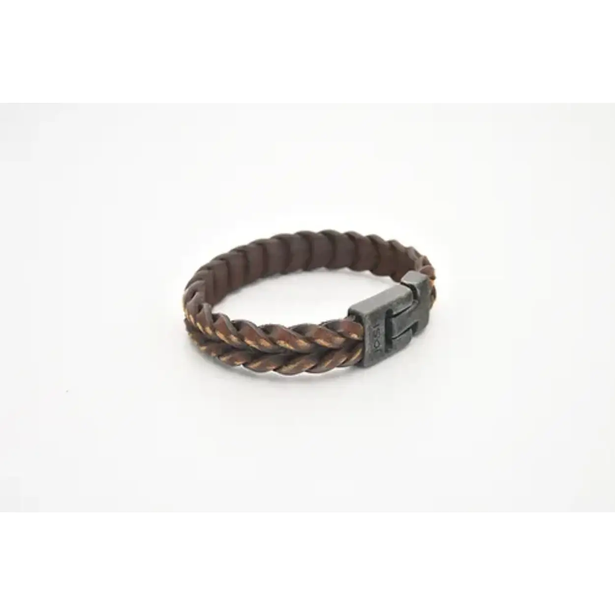Josh armband cognac gevlochten leer met een vintage black magneetsluiting in een maat 22