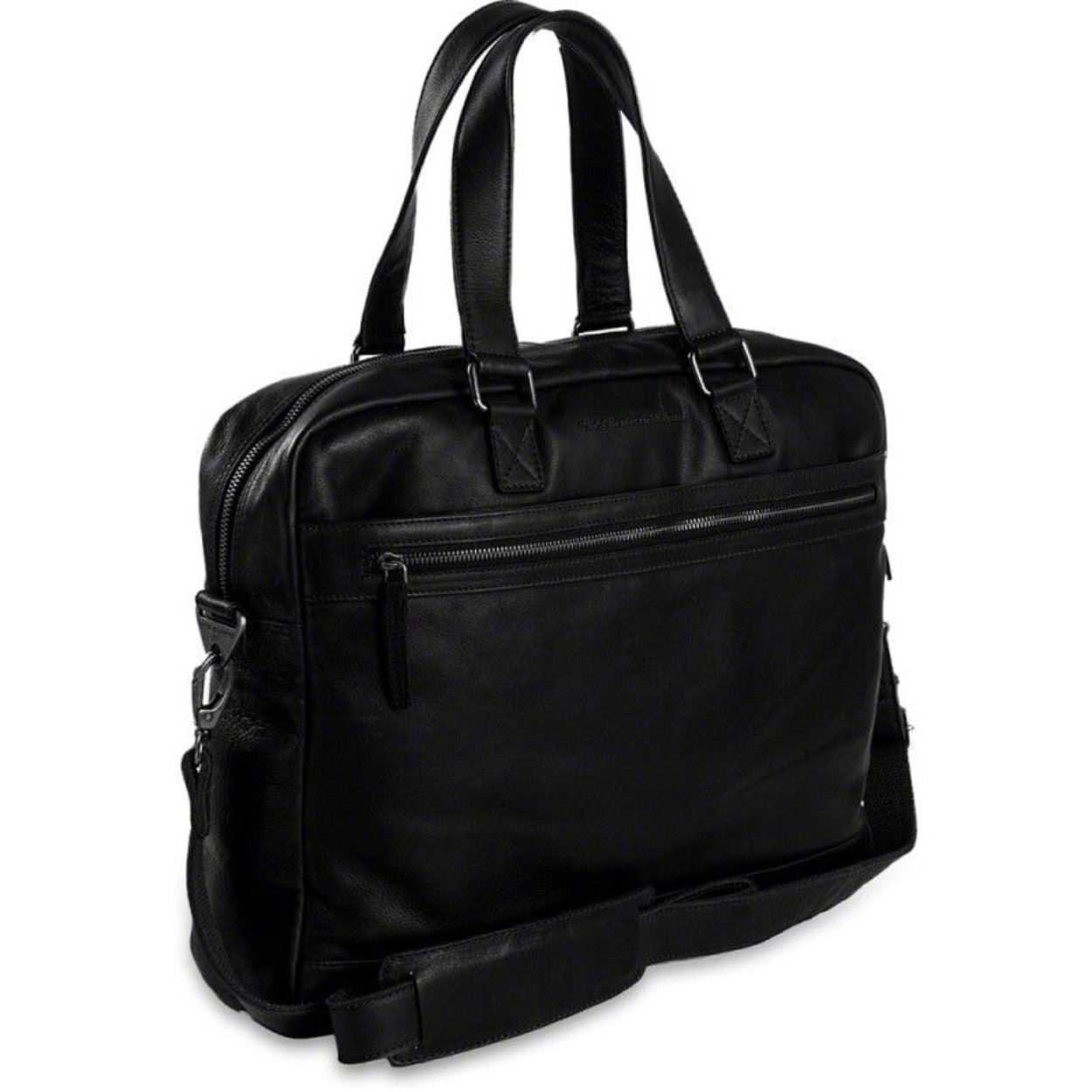 De Chesterfield Blackburn is een veelzijdige tas met een nette en toch casual uitstraling. De tas is ideaal voor zakelijk en schoolgebruik.Geschikt voor laptops t/m 15.6 inch.
Handgemaakt van gewaxt volnerf leer.
Gevoerd laptopvak.
Makkelijk toegankelijk en met rits afsluitbaar hoofdcompartiment.
Comfortabele leren handvatten.
Afneembare en verstelbare leren schouderband met verbreder.
Buitenafmeting 
Breed 42cm x Hoog 34cm x diep 10 cm.