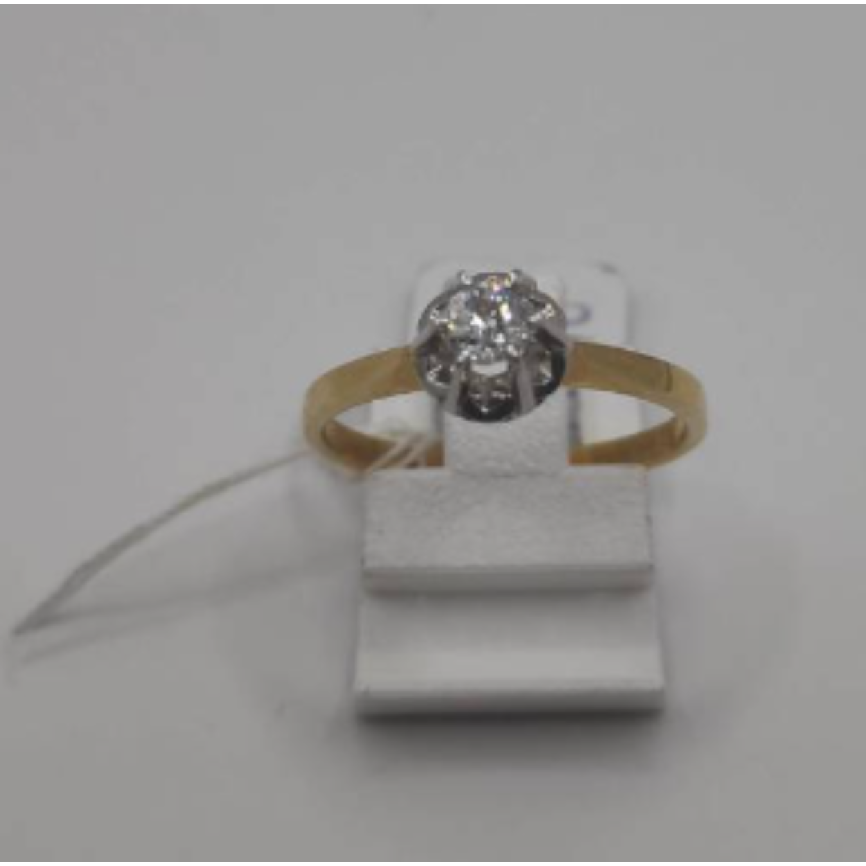 Gouden ring met diamant 0,2