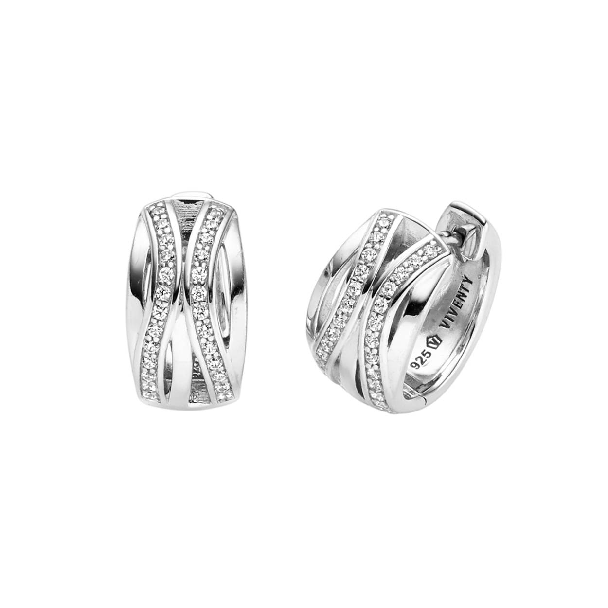 Prachtige Zilveren oorsieraden van het merk Viventy. Afgewerkt met zirkonia. Combineer deze met een bijpassende ring en collier.