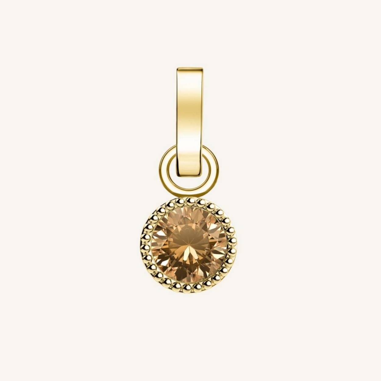 Geef je accessoires meer glans met pendants van Parelmoer. Kies letters en symbolen en creër zo je eigen unieke ketting, armband of oorbel. Je kunt losse pendants zelf makkelijk bevestigen aan een ketting of armband. Zo kun je je geliefde altijd dichtbij dragen of hen verrassen met een persoonlijk cadeau!