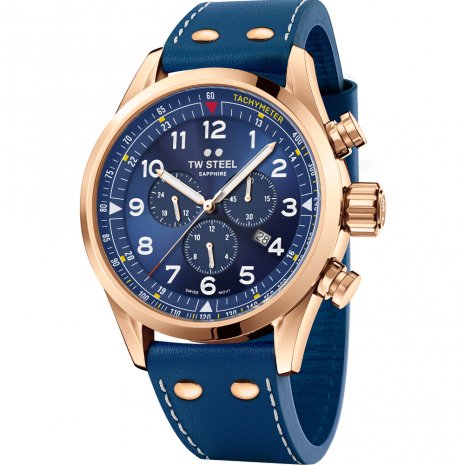 Dit TW Steel horloge heeft een rosé goud roestvrijstalen kast met een diameter van 48mm en is voorzien van een leren band. In de kast bevindt zich een kwaliteitsuurwerk en is afgewerkt met glas.