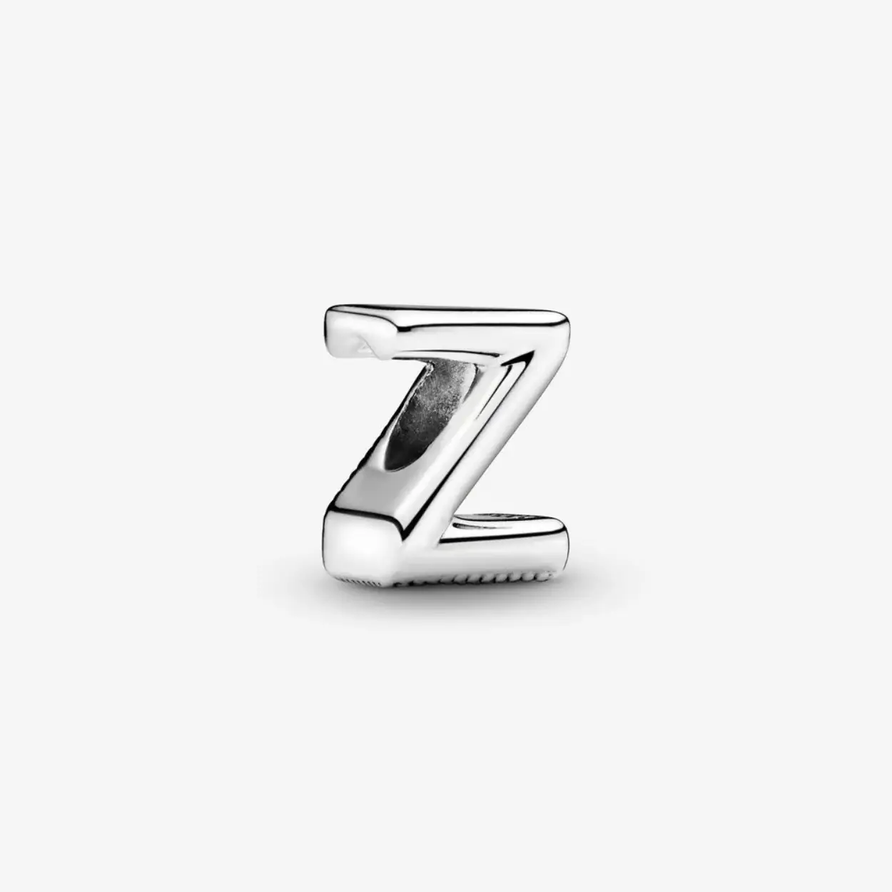 Deze bedel is van het merk Pandora. Het is een damessieraad gemaakt van edelstaal. De bedel is zilver van kleur.
De verdere specificaties van debedel zijn als volgt:
Steensoort: Zirkoon
Steenkleur: Zilver