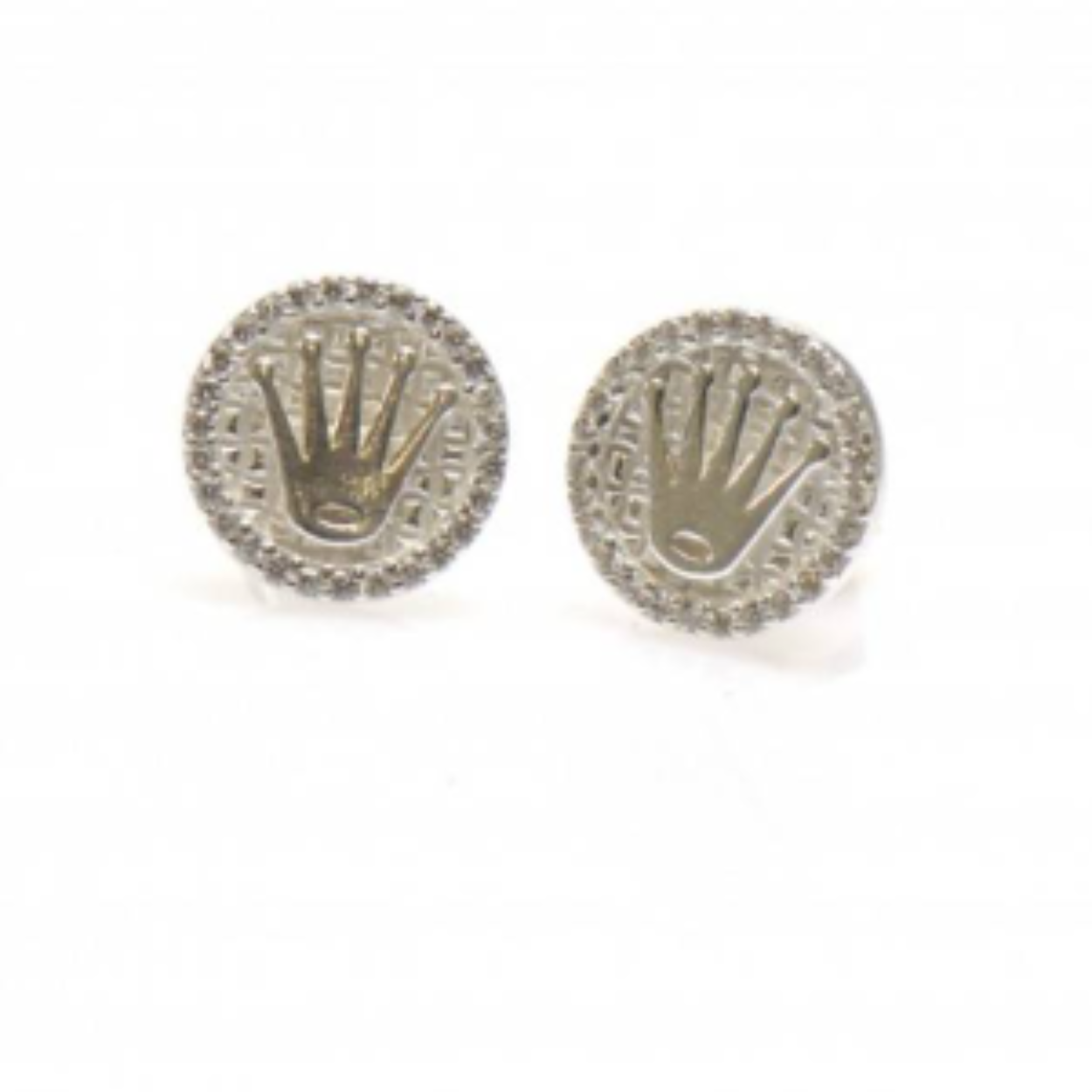 Deze ronde design oorstekers met zirkonia hebben een stijlvol design met een goed oog voor de details. 

Onze sieraden zijn bijna allemaal handgemaakt. Daardoor zijn bijna alle design sieraden die wij aanbieden uniek!