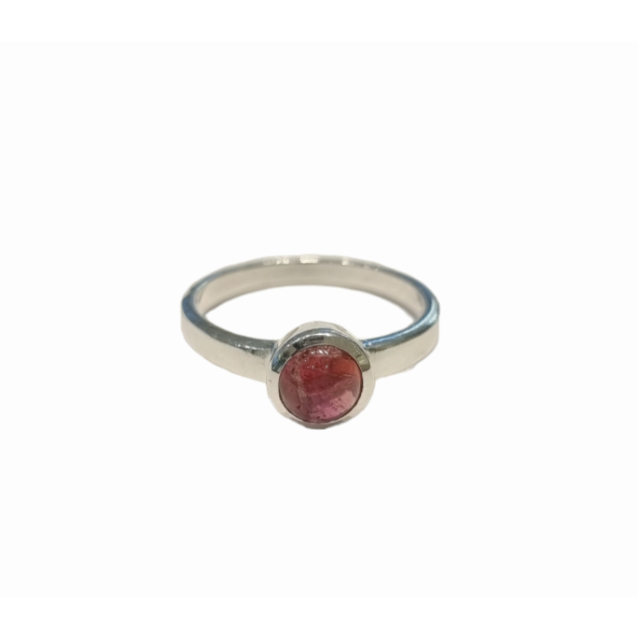 Zilver ring met toermalijn roze.