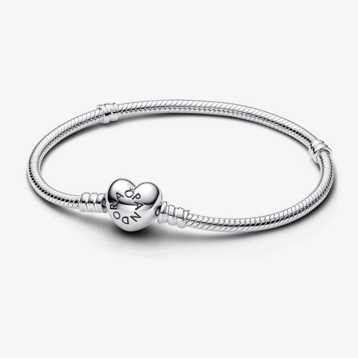 Pandora Moments Snake Chain Armband met Hartsluiting