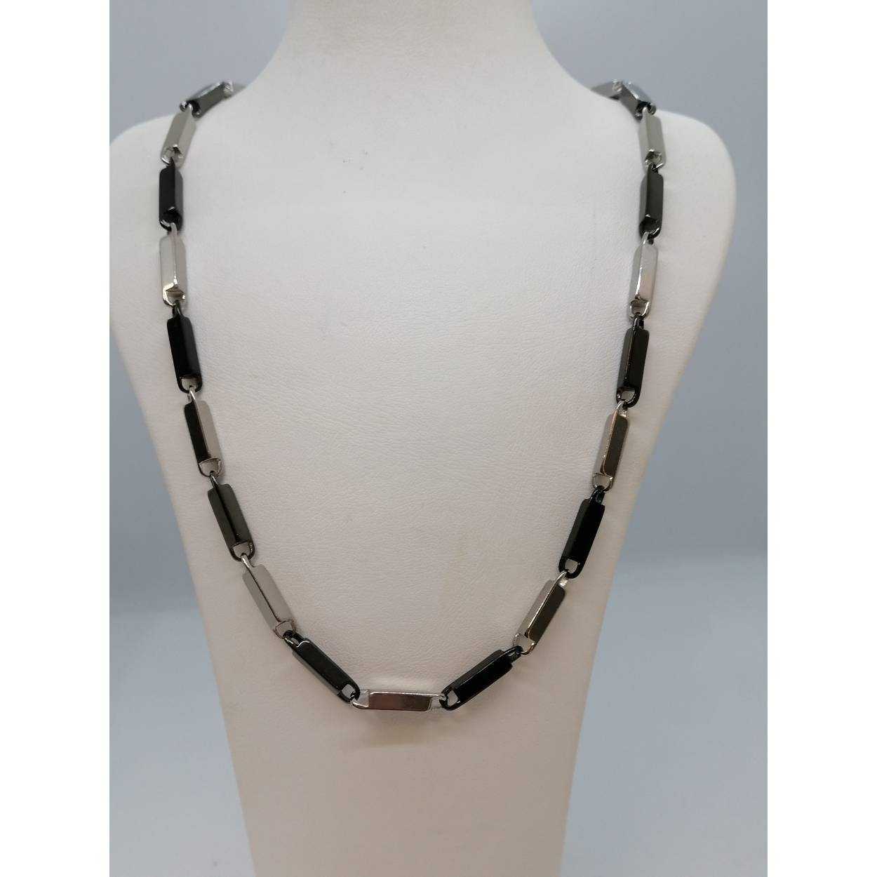 staal ketting met zwart plat 