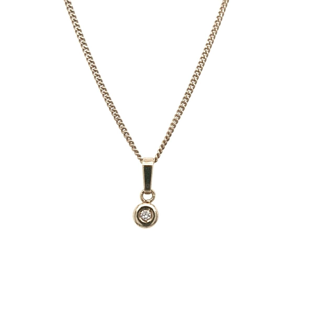 geelgouden hanger met diamant 0,025 crt
