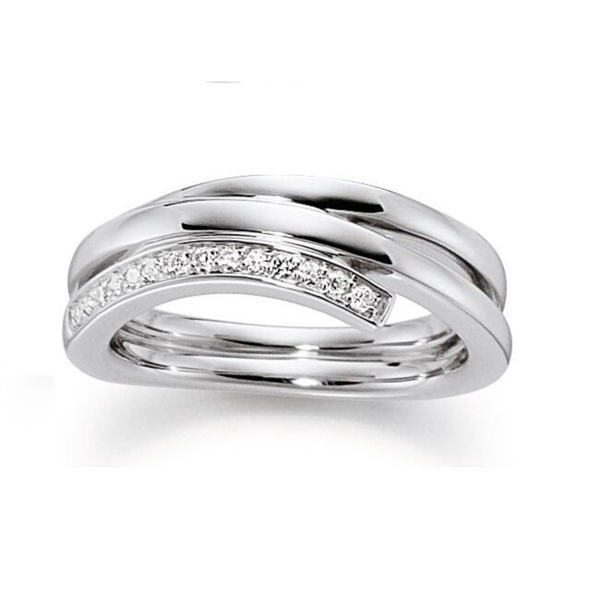 Deze prachtige zilveren ring van Viventy is bezet met zirkonia. De maat van de ring is 52. Heeft u interesse in een andere maat? Neem dan contact met ons op.