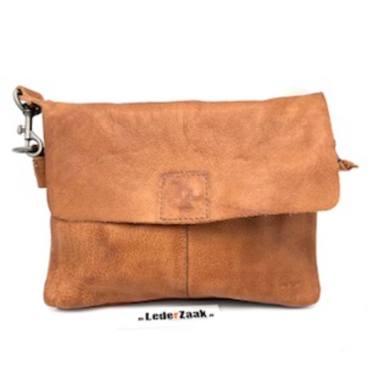 Billy Leren Schoudertas – Compact & Praktisch
De Billy schoudertas is een compacte alleskunner! Gemaakt van hoogwaardig leer en slim ingedeeld met meerdere ritsvakken, is deze tas ideaal voor wie overzicht én stijl belangrijk vindt.

✔️ Compact formaat, maar verrassend veel opbergruimte
✔️ Diverse ritsvakken voor je essentials – veilig en overzichtelijk
✔️ Stijlvol en tijdloos design – past bij elke outfit
✔️ Perfect voor dagelijks gebruik, een dagje weg of op reis

Afmetingen:
18 cm (hoogte) x 24 cm (breedte) x 4 cm (diepte)

Waarom kiezen voor de Billy tas?

Gemaakt van echt leer
Handzaam en lichtgewicht
Past telefoon, sleutels, pasjes en meer
Dames schoudertas met ritsvakken
Verkrijgbaar in de winkel – kom langs en probeer 'm om!

