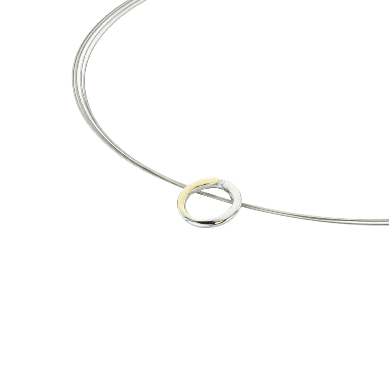Golden circle necklace