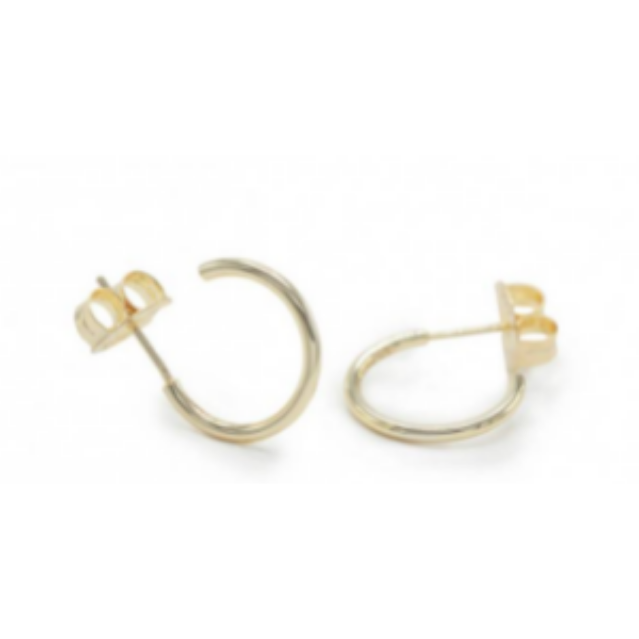 Zilveren oorringen met een steker goldplated