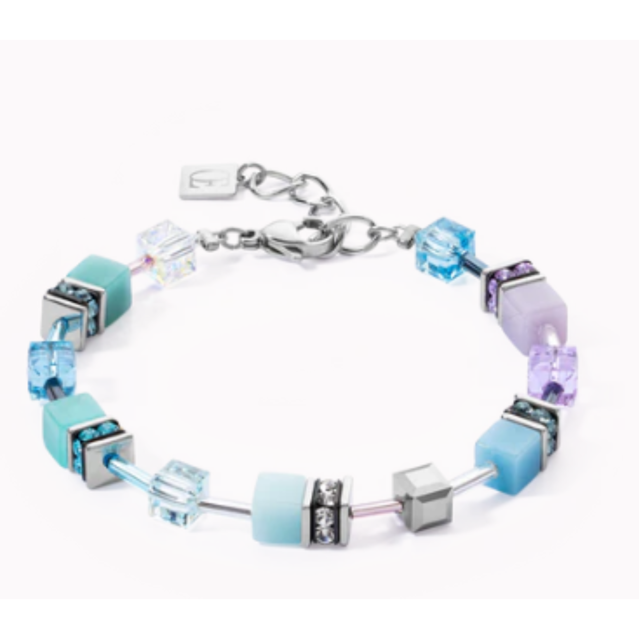 Dit is een armband van het merk Coeur de Lion gemaakt voor dames.