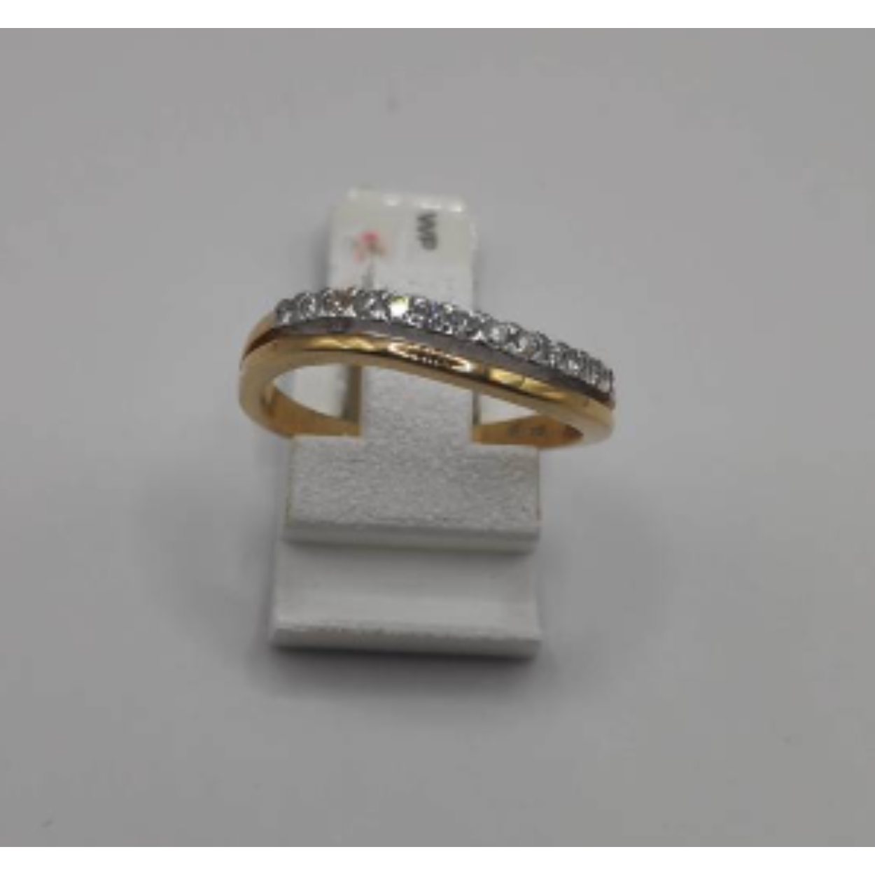 Gouden ring met diamanten 0,21ct