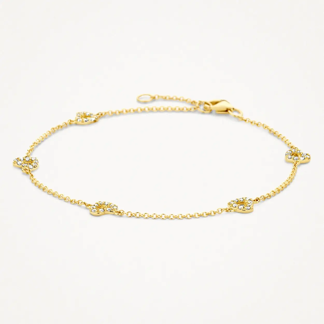 Dit is een  goudkleurige armband van het merk Blush voor dames