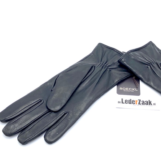 100% lederen Glace met fantische pasvorm en heerlijke warme wollen voering.