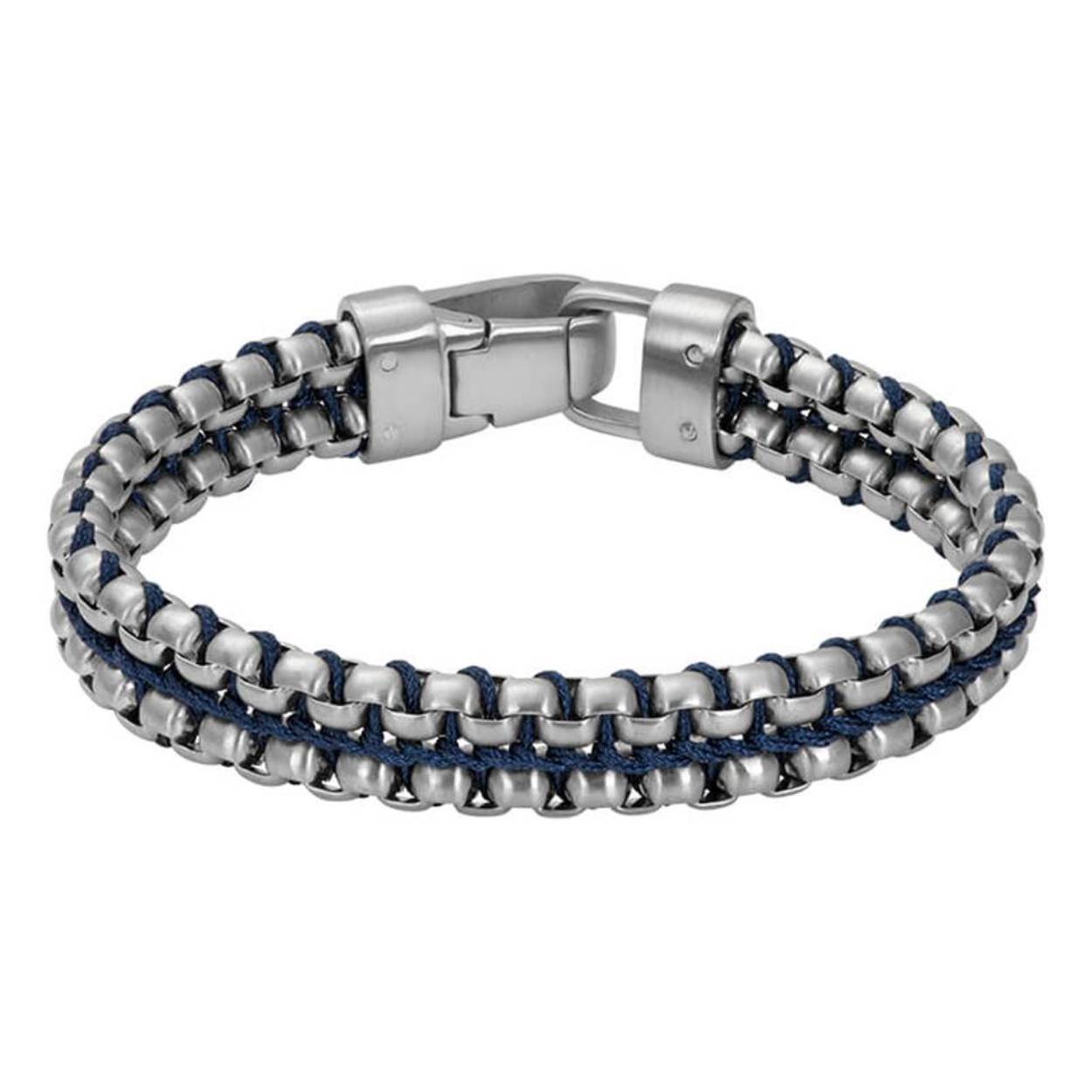 De iXXXi MEN armband Brandon is gemaakt van een combinatie van stainless steel in de kleur mat zilver en wat details van blauwkleurig leer. De bracelet heeft een plat design, bestaande uit verschillende rijen met ronde, mat zilverkleurige schakels van staal. Tussen deze schakels zit een patroon met een blauwkleurige lederen band. Bracelet Brandon heeft een opvallende, mat zilverkleurige sluiting die door middel van een kliksysteem in elkaar te klikken is. De iXXXi armband Brandon is verkrijgbaar in de maten 20, en 21. Mix en match met verschillende armbanden uit de iXXXi MEN collectie en maak zo jouw look compleet!