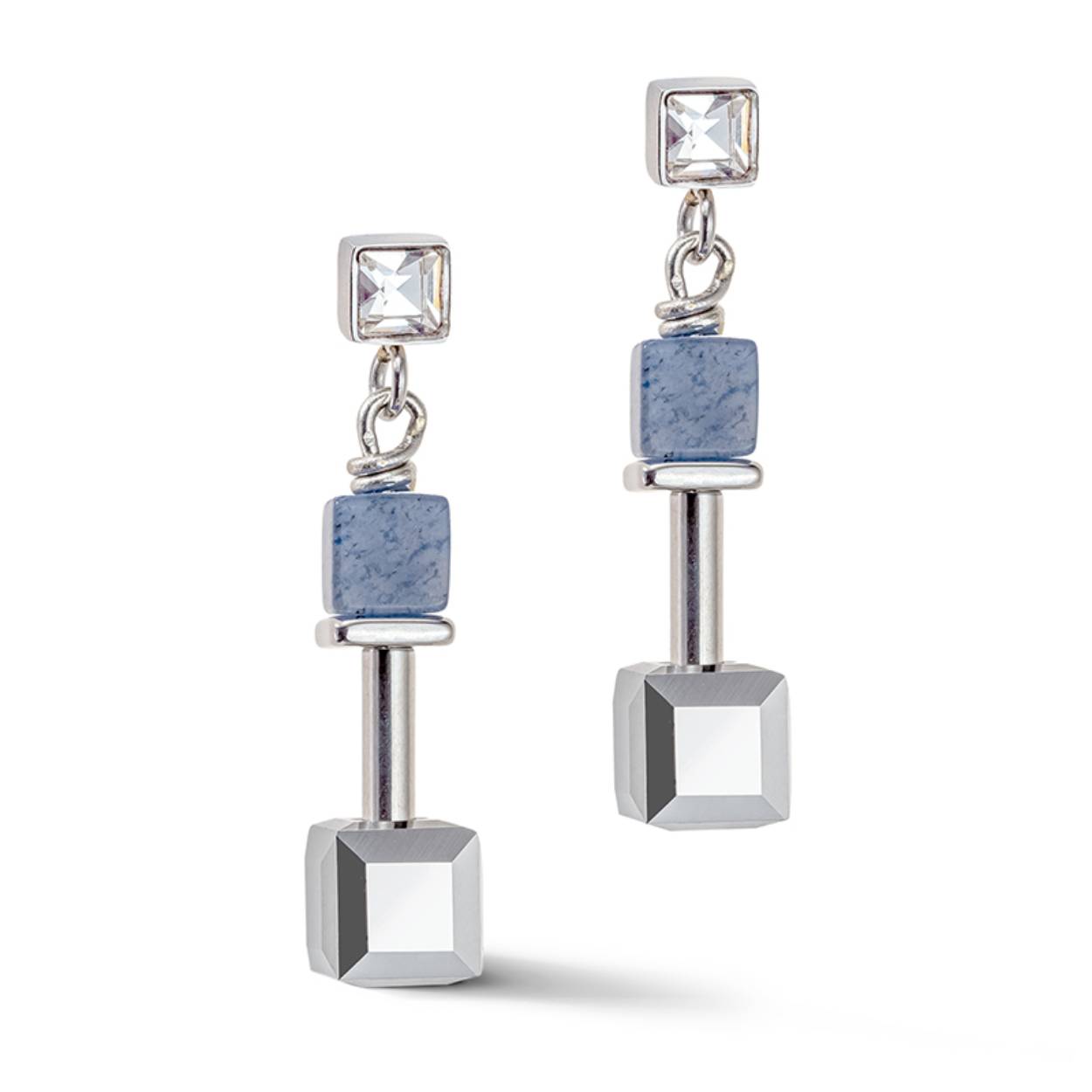 Coeur de Lion oorsieraden model 5074/21-700 blue.
Bij deze oorsieraden zijn ook een passend collier en armband verkrijgbaar.