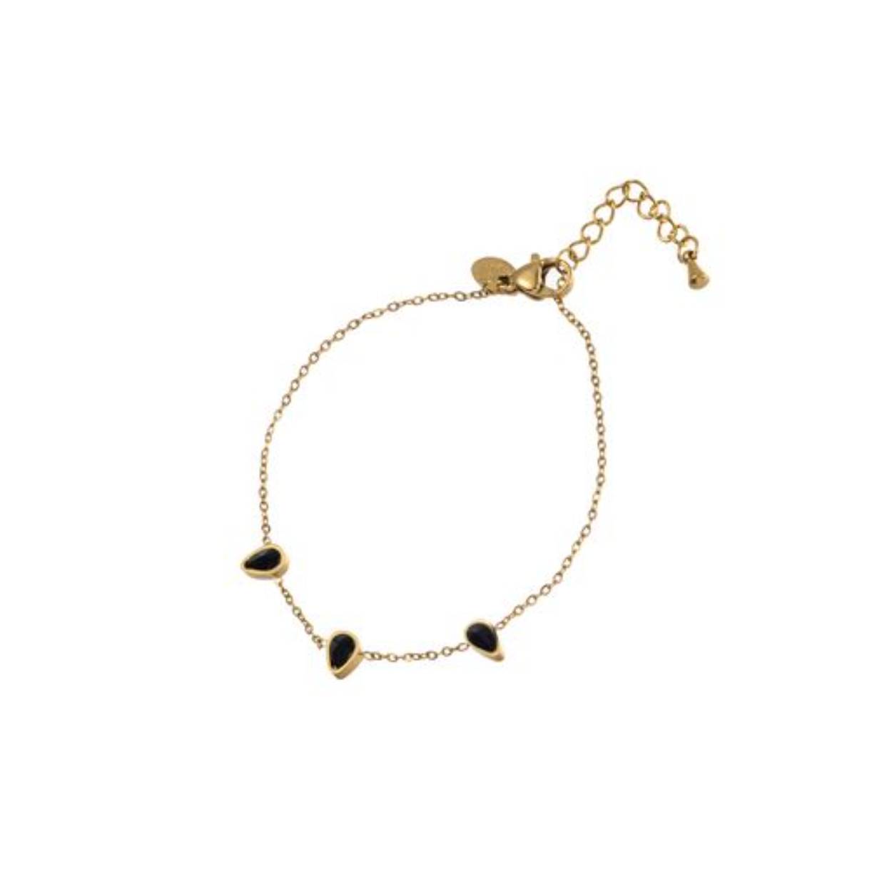 Elke keer weer gaan we op zoek naar de mooiste kleuren om jouw armparty helemaal compleet te maken. Van simpele subtiele kralenbandjes tot bredere statement stukken, we ontdekken steeds weer de nieuwste trends en passen deze toe in al onze designs.

De vele ontwerpen armbanden in onze collectie zijn goed met elkaar te combineren om een leuke armparty te creëren, maar ook met 1 armband maak je je outfit al compleet.