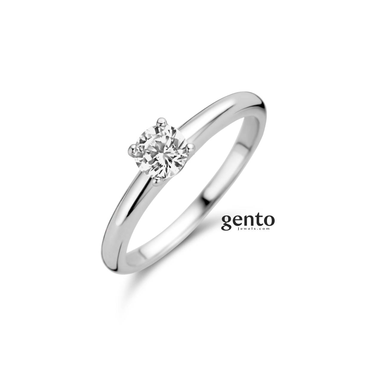 Zilveren ring met centrale zirkonium steen (solitaire model)
Maat 54 (Niet uw maat? Wij bestellen deze ring graag op uw maat)