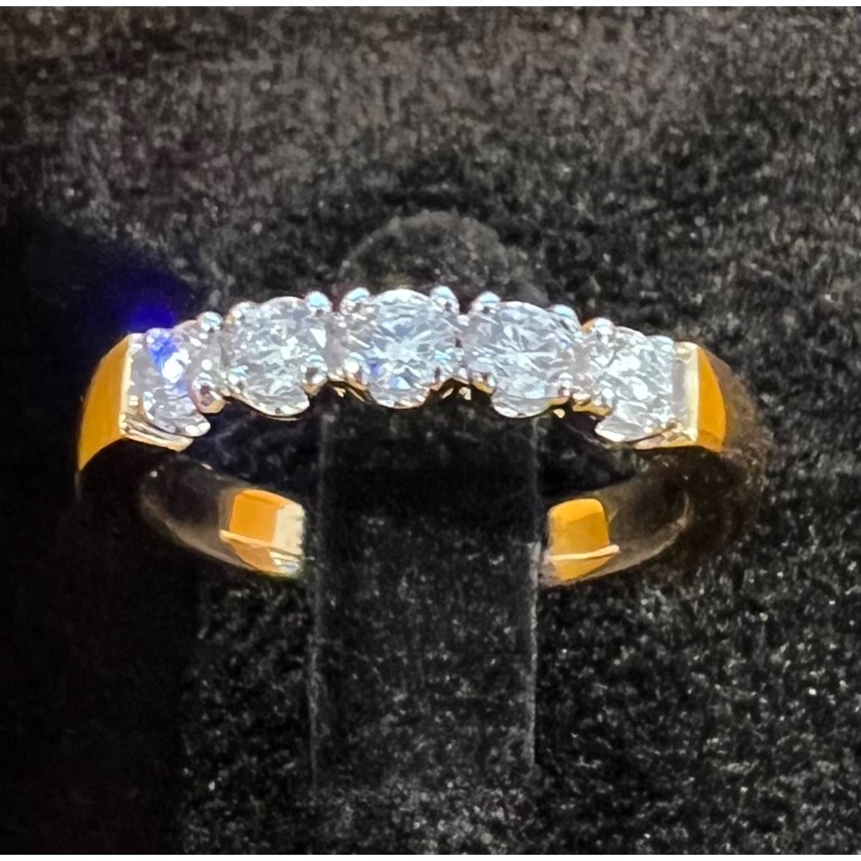 Haesen exclusive 14kt. Bicolor gouden Alliance, 5x0.10ct D/Si