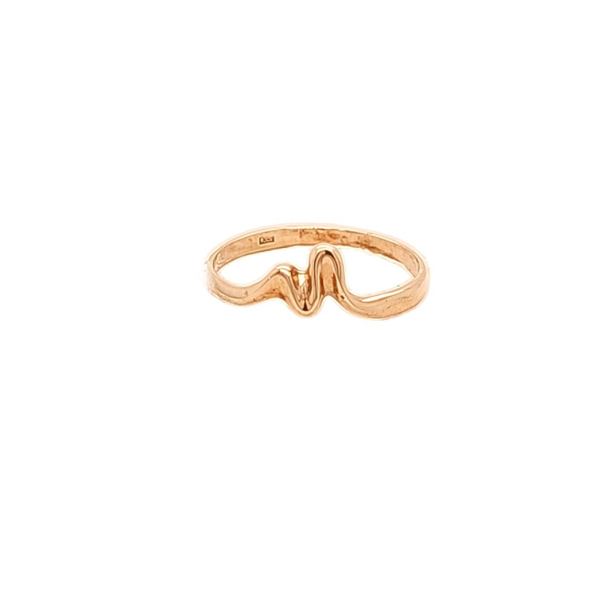 geelgouden ring met golf