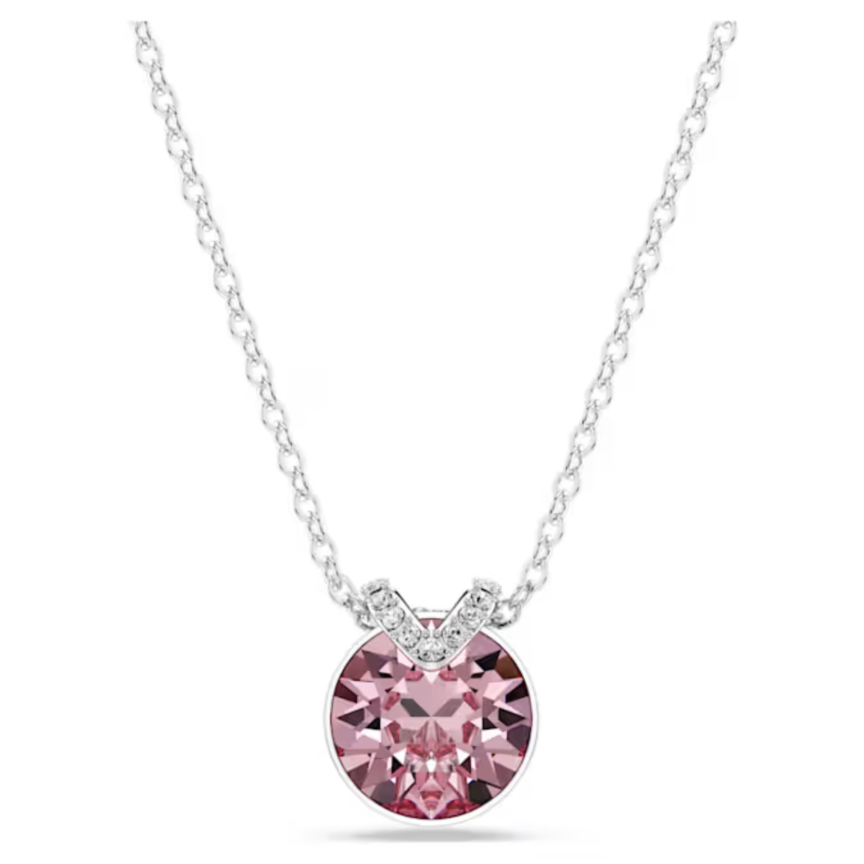 Deze romantische hanger trekt alle ogen dankzij het centrale roze kristal in een zetting met rhodium toplaag. Glinsterende pavé maakt het sieraad nog mooier, terwijl de delicate ketting pure elegantie uitstraalt. Draag het met de bijpassende oorbellen voor een prachtige combinatie