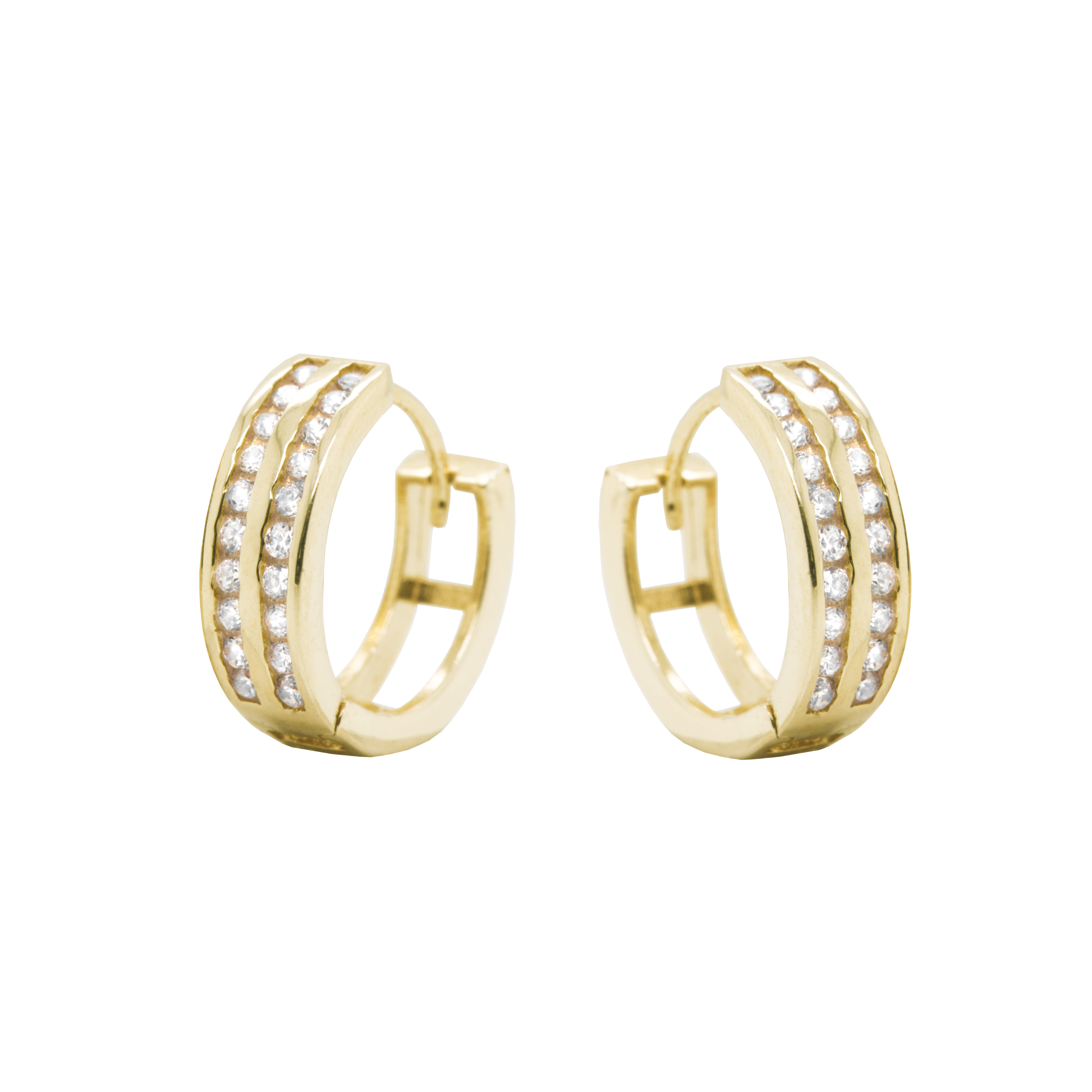 Deze geel gouden klapoorringen hebben ieder een dubbele rij met briljant geslepen zirkonia stenen. Deze klapoorringen schitteren prachtig en hebben een erg luxe uitstraling.