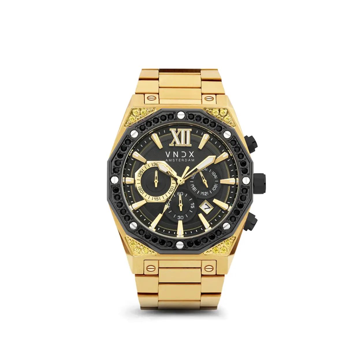 Dit horloge,  heeft een roestvrijstalen kast en band, beide met een unieke afwerking: een zwarte wijzerplaat met strepen en een gouden band. Het is waterdicht tot 10 ATM, allergievrij en heeft een analoge quartz-uurwerk. Combineer het met zowel formele als casual outfits voor een stijlvolle look.
