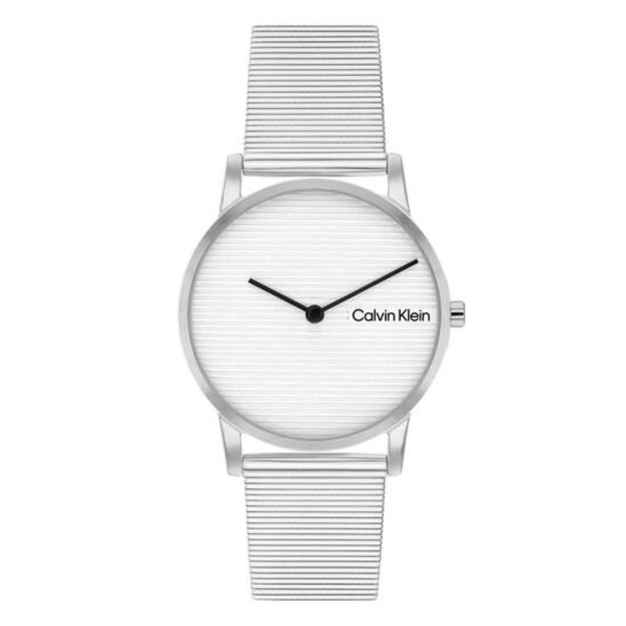 Dit Calvin Klein horloge behoort tot de feel collectie.
Referentienummer: 25100033

Dit Calvin Klein Feel horloge past bij iedere outfit. De details van de milanese band lopen door in de witte wijzerplaat. De kast en band zijn gemaakt van staal. Het horloge is waterbestendig tot 3 atm en de wijzerplaat wordt afgeschermd door mineraalglas.