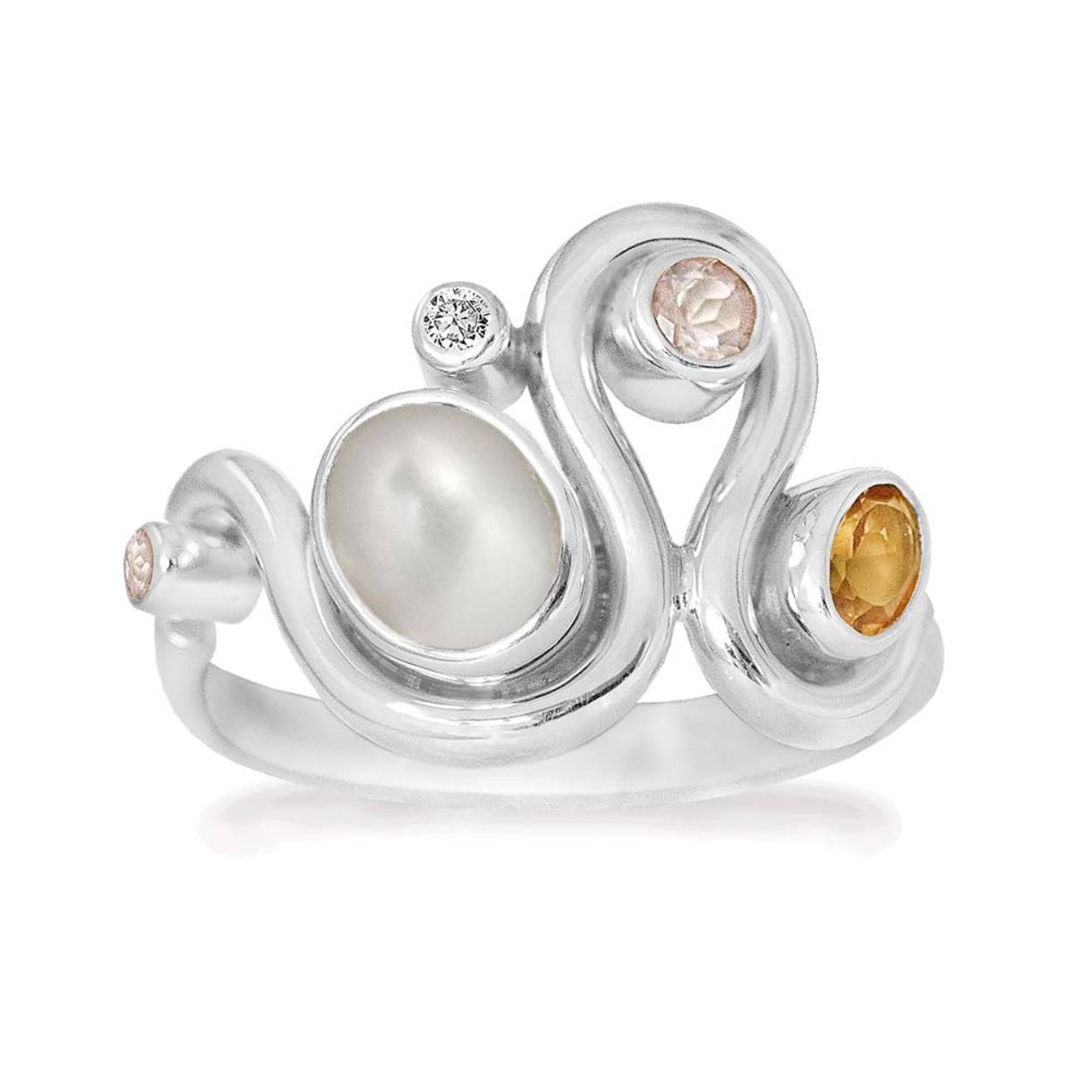 Deze sterling zilveren ring is versierd met een witte parel van 5 / 5, mm, een gefacetteerde 5 x 3 mm citrien, een ronde zirkonia van 2 mm en een 3 mm en 2mm ronde rozenkwarts.