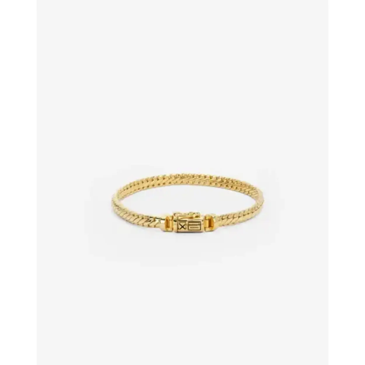 J101GV C+ - Ben Mini Armband Goud Vermeil De Ben Mini Armband, een verfijnde variant van de iconische Buddha to Buddha Ben schakel, is een subtiele toevoeging met een krachtige betekenis. Deze prachtige armband, ontworpen in Amsterdam en met liefde handgemaakt in Zuidoost-Azië van gerecycled zilver, is perfect om te dragen als symbool van jouw speciale connecties.

Gemaakt van gerecycled zilver met een hoogwaardige 3 micron laag 18-karaats goud. Deze laag goud is 5 keer dikker dan bij reguliere gold plated items, waardoor je lang kunt genieten van de glans en kwaliteit van deze armband.

